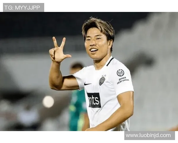 浅野拓磨：从日本足球新星到世界杯赛场闪耀的未来之星