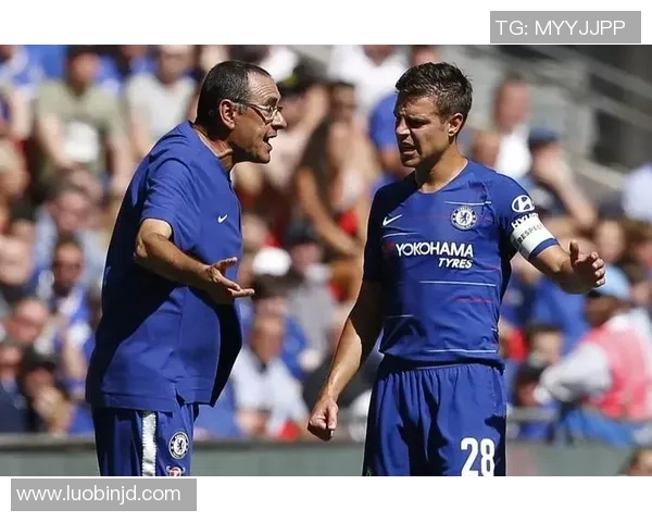 罗伯特足球球星传奇之路 从默默无闻到世界顶级球员的成长历程